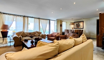 Resa Estates Marina Botafoch Ibiza 4 bedroos te koop sale living room 6.jpg